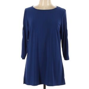 Liz Lange 3/4 Sleeve cut out Diamond relaxed fit shirt women’s Large royal blue